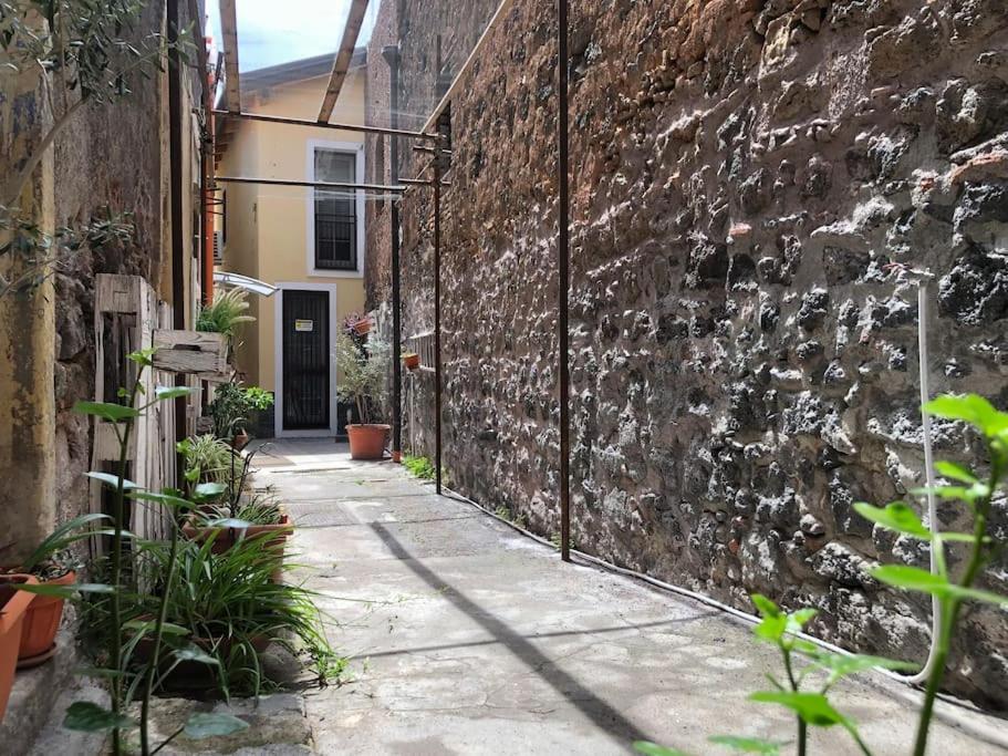 Suite Vicolo Lavico Catania-Fontanarossai nemzetközi repülőtér Kültér fotó